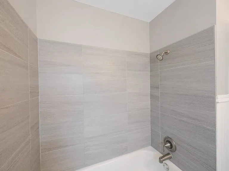 801 60th St N #105 — Photo 12
