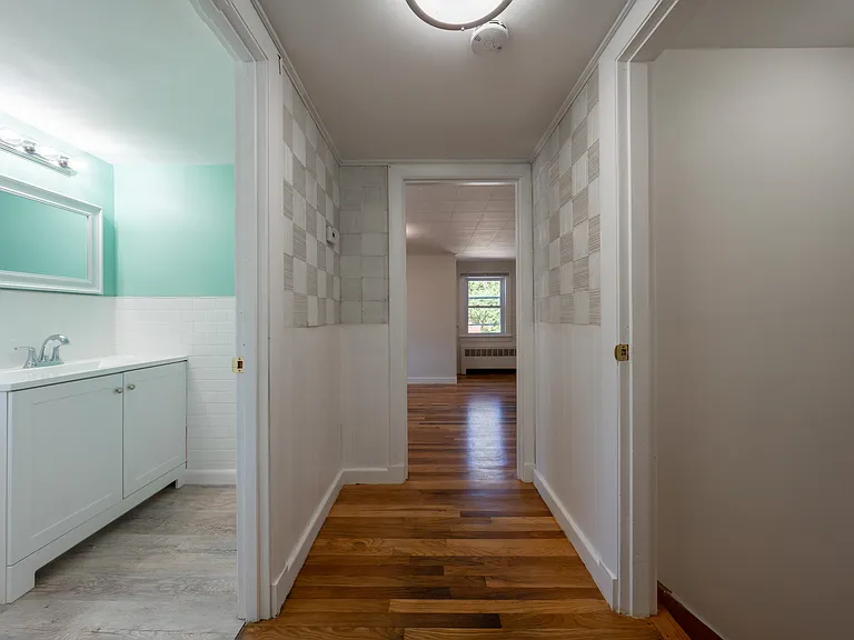 170 Seminole Ave — Photo 11