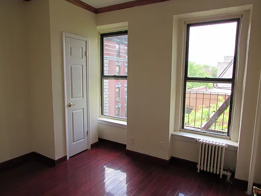 Rented by Majesty Management | media 46