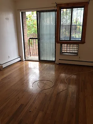 Rented by Nooklyn NYC LLC | media 17