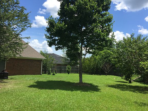 4th image of 6040 Grey Cir