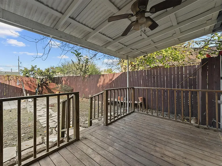 4029 Lucille St — Photo 21