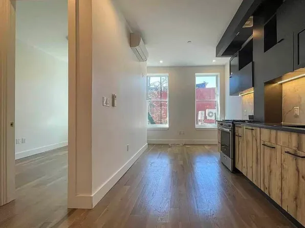 1052 Dean Street image 1 of 11