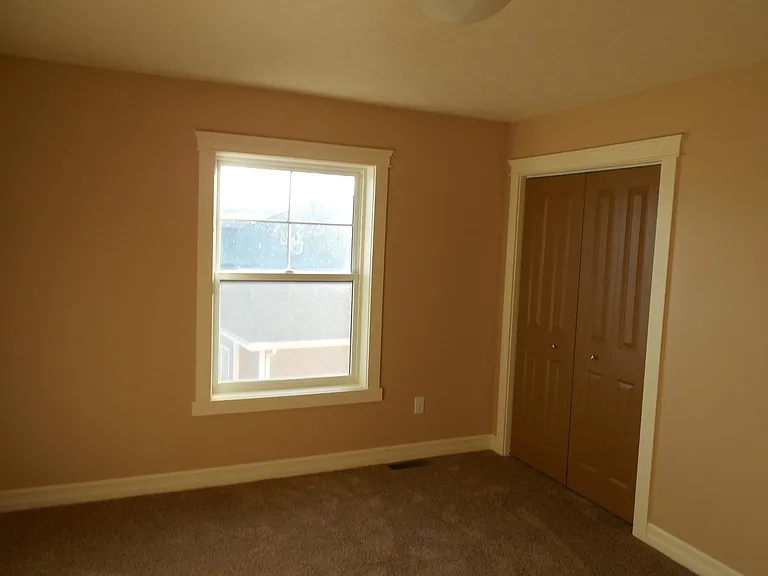 2906 Encino Dr — Photo 6