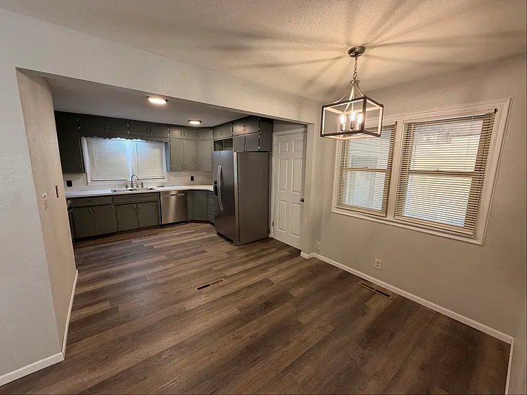 1608 George St #A — Photo 2
