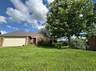 222 Mallard Dr, Frankfort, KY 40601