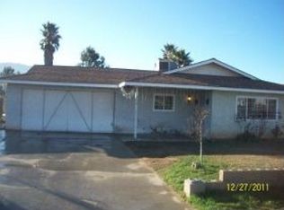 1676 W Lincoln St, Banning, CA 92220