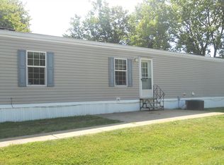 932 W Aberdeen Rd, Peoria, IL 61615