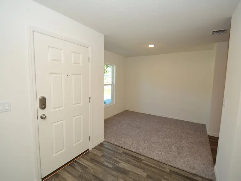 93 Panorama Dr — Photo 7