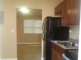 6810 NW 6th Ct, Miami, FL 33150