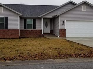 4212 Woodglen Ln, Mount Vernon, IL 62864