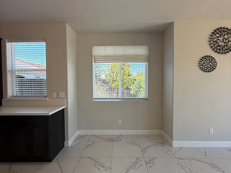 1137 Trilogy Cir — Photo 21