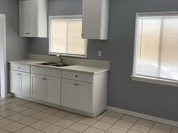 2nd image of 6514 Flora Ave