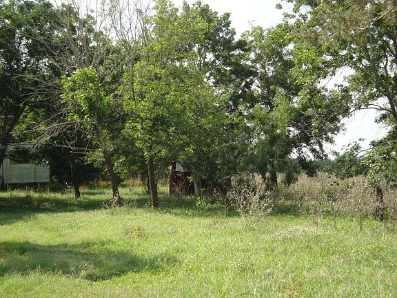 4th image of 282 County Road 232