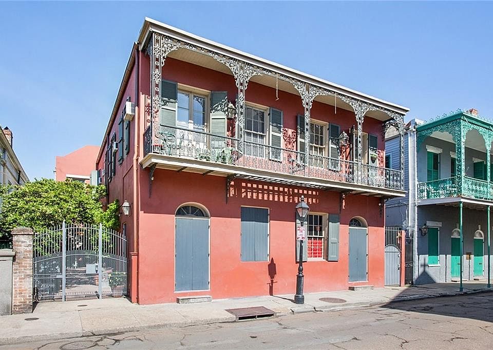 2nd image of 1119 Chartres St APT 101