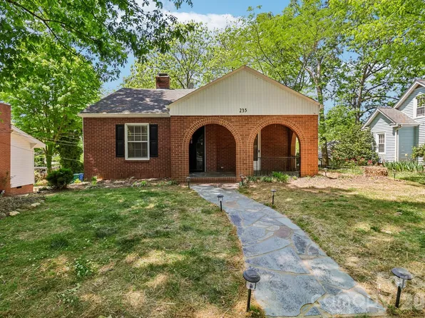 235 N 6th St, Albemarle, NC 28001