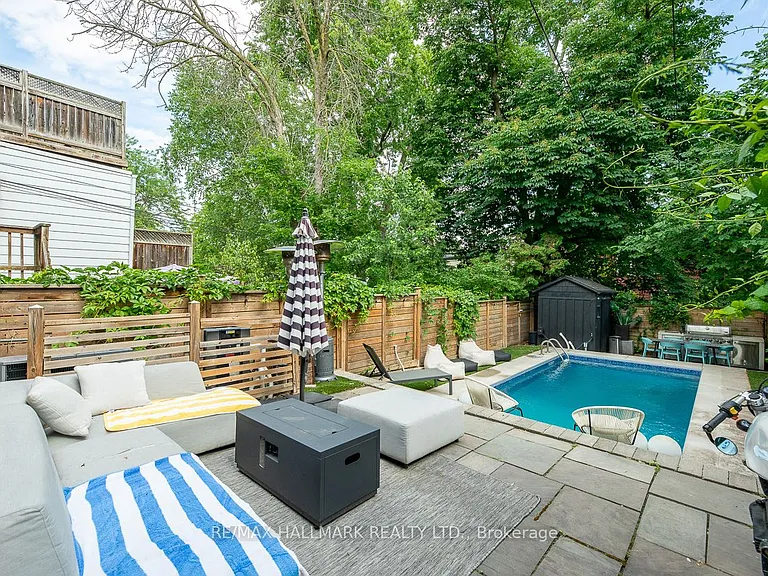 35 Dingwall Ave — Photo 40