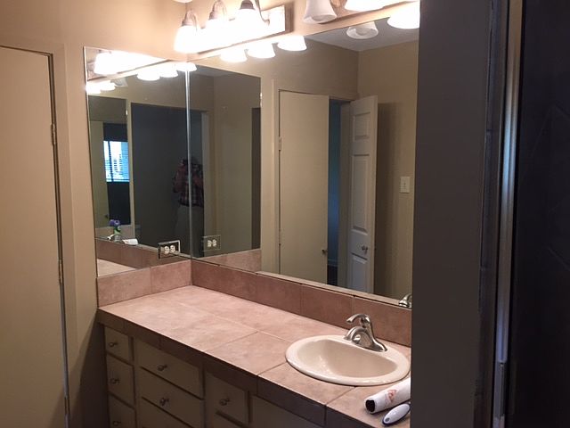 1st image of 2512 Riverfront Dr APT 3