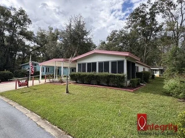 526 Leaf Cir, Deland, FL 32724