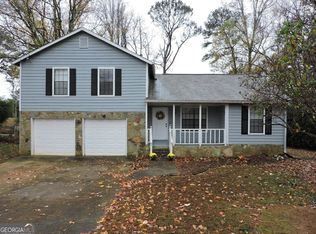 1421 Dickens Rd NW, Lilburn, GA 30047