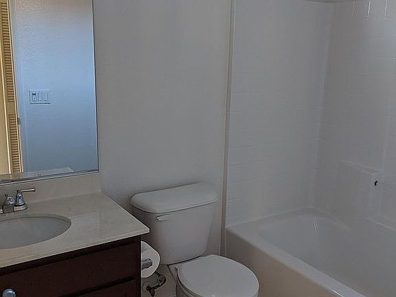Second bathroom.