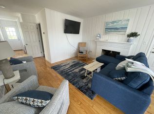 11 Tuttle Ave #Up, Hampton, NH 03842