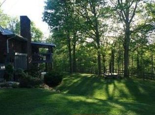 390 Twin Oaks Rd, Canton, NC 28716