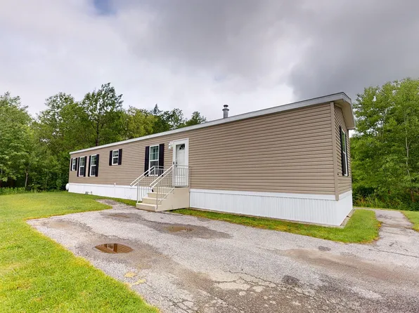 18 Anita Street, Sabattus, ME 04280