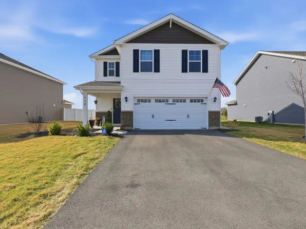 117 Fieldcrest Ave, Hampshire, IL 60140