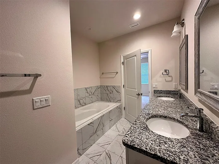 1526 Caldera Ct — Photo 19