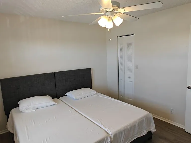 4501 NE 21st Ave #406 — Photo 24