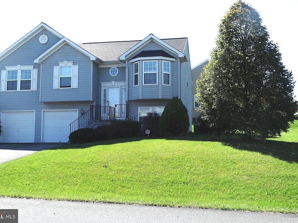 1st image of 2471 Orion Dr