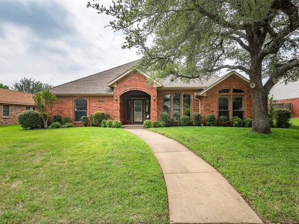 1222 Wagon Wheel Rd, Garland, TX 75040