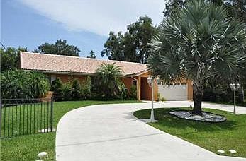 1st image of 11671 NW 26th St