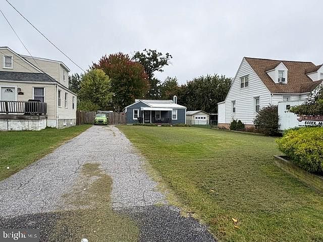 2nd image of 25 Stemmers Run Rd