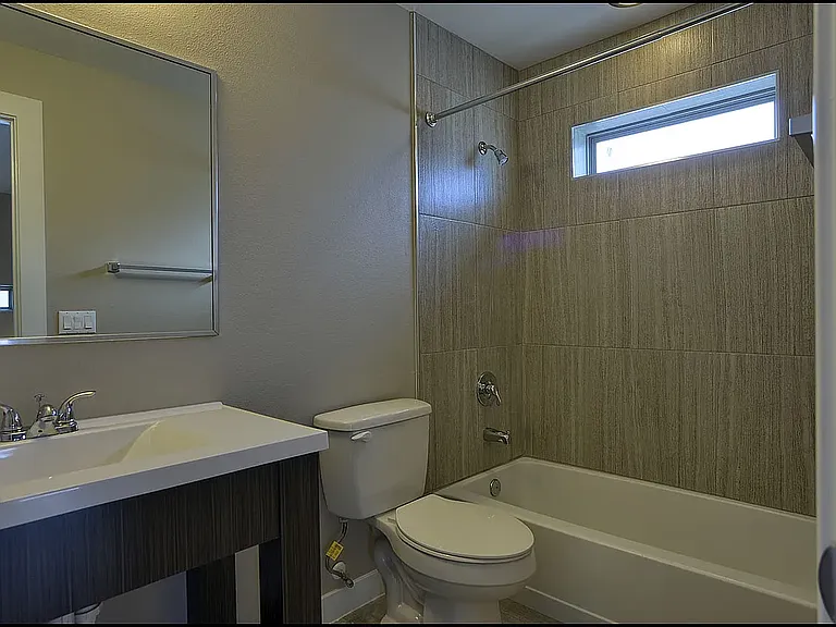 Moderno Village Apartments and Town Homes — Photo 42
