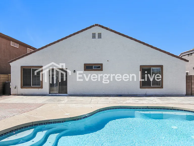 11148 W Campbell Ave — Photo 14