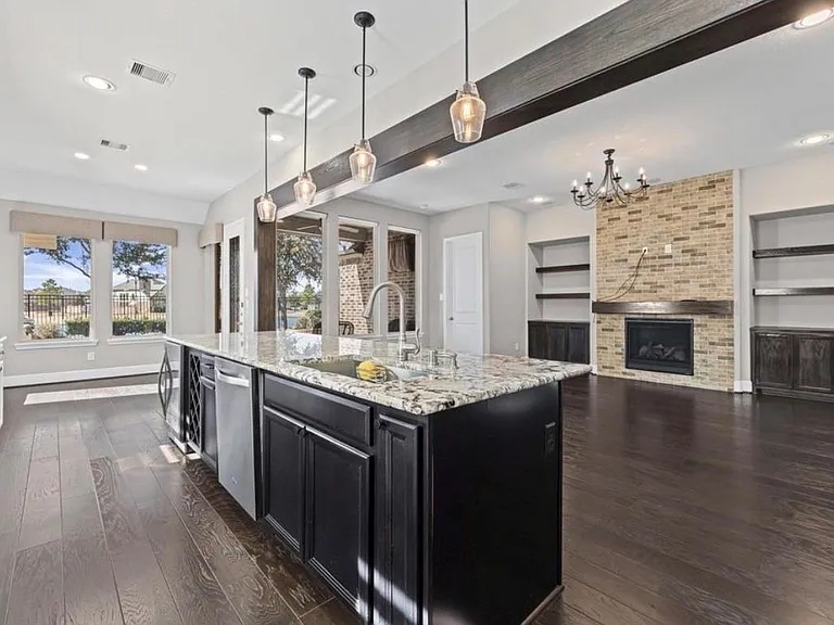 10811 Gates Randal Ct — Photo 6