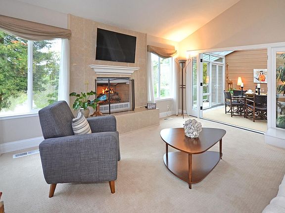 5th image of 127 Don Lorenzo Ct