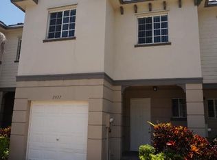 2027 Freeport Ln, Riviera Beach, FL 33404