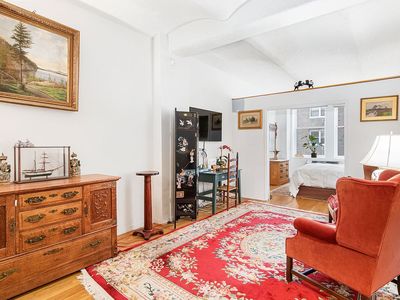 9 Barrow St APT 3B, New York, NY, 10014