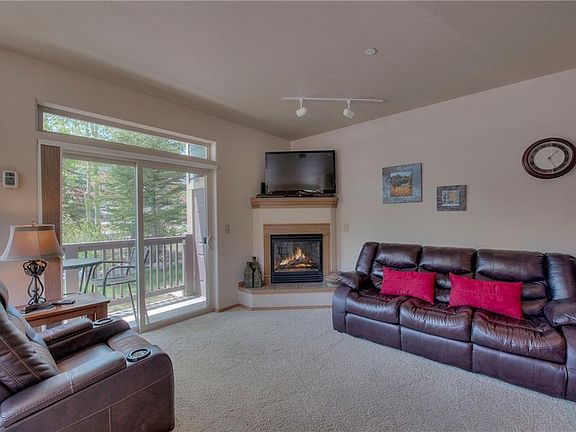 3rd image of 700 Lakepoint Dr #A1