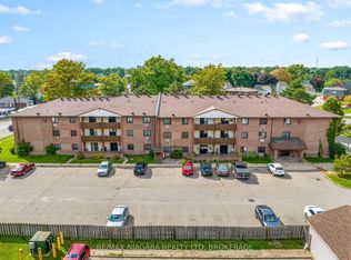 72 Main St E #323, Pt Colborne, ON L3K 5Z8