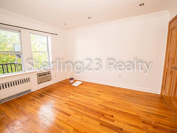 3rd image of 21-61 28th St #3R