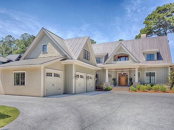 2nd image of 9043 Charter Oak Ln