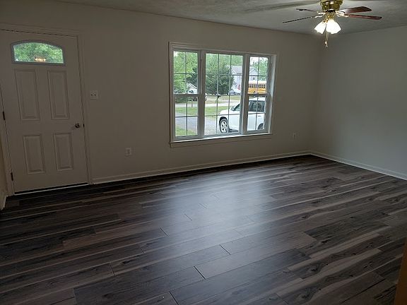 2nd image of 38377 Hills Ln