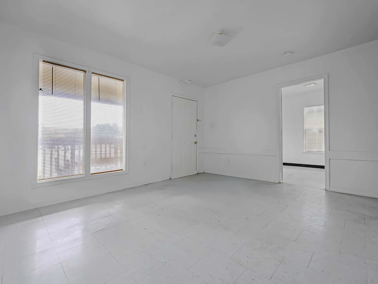 2 bed, 900 sqft, $975 — Photo 3