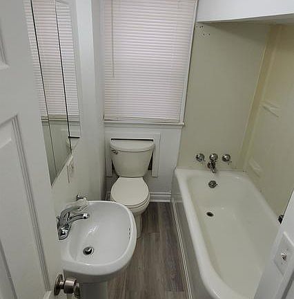 4th image of 17404 Wildwood St