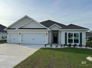 611 Shepard St, Gulf Shores, AL 36542