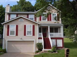 433 Elm Crossing Ct, Ballwin, MO 63021